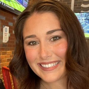 Meet your Posher, Mackenzie